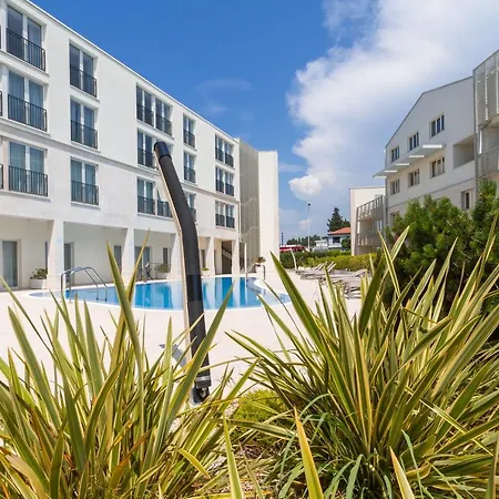 Apartment Garden Palace - Sunny