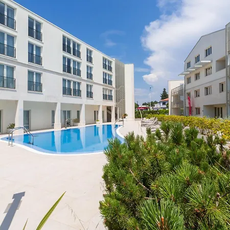 Garden Palace - Sunny Umag